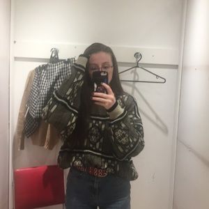 Meet your Posher, Leah